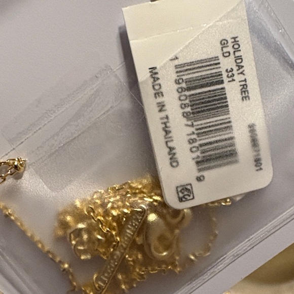 NEW!! Kendra Scott Festive Green and Gold Necklace FREE travel jewelry case - Picture 2 of 2